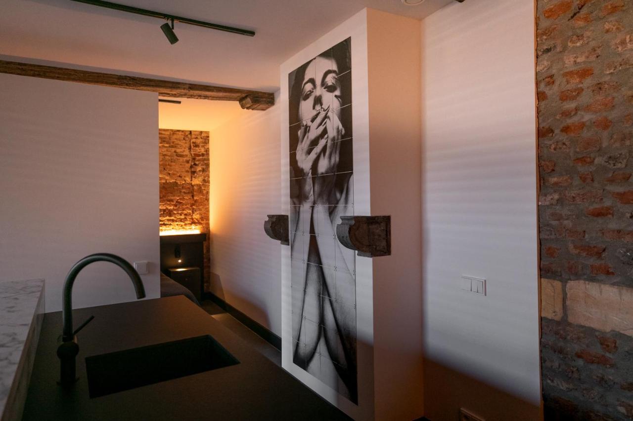 B&B Boutique Hotel N10 Roermond Exterior photo
